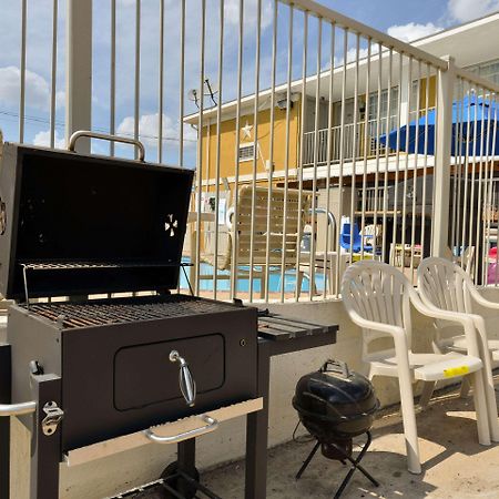Quality Inn Gonzales Exterior photo