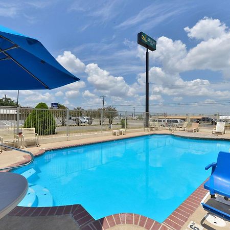 Quality Inn Gonzales Exterior photo
